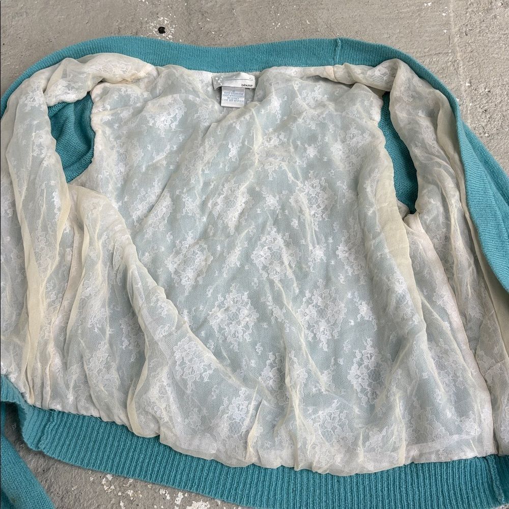 Bibelot Cashmere cardigan with rhinestone clasp closure - Picture 5 of 9
